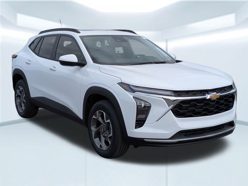 2026 Chevrolet Trax LT - Photo 9