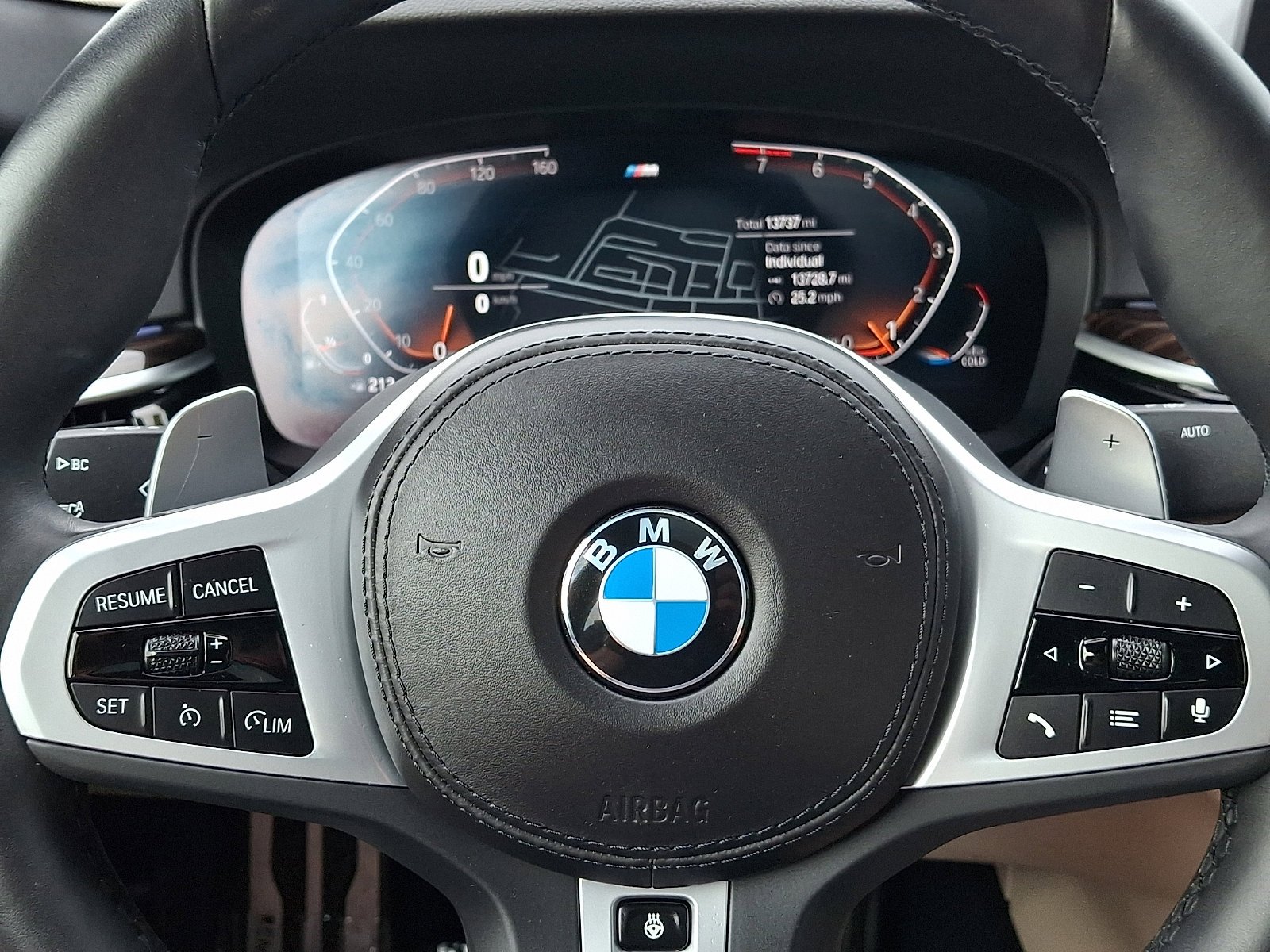Used 2023 Black Sapphire Metallic BMW 540i xDrive image 21