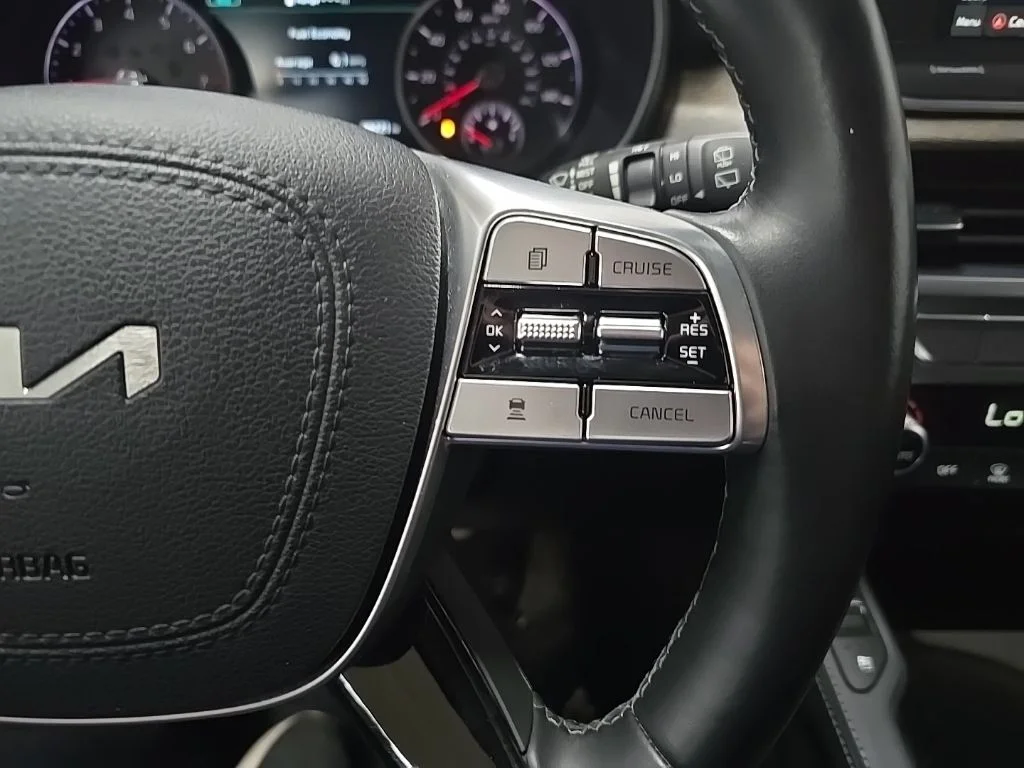 Used 2022  Kia SX image 22