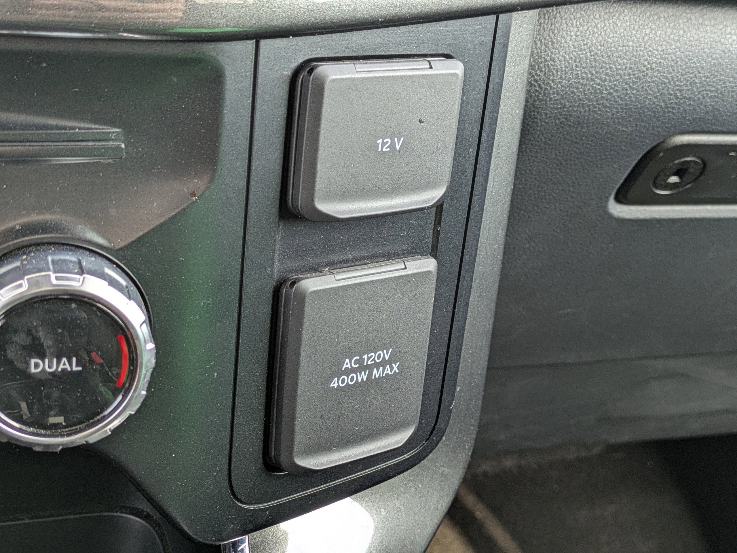 Used 2023  Ford XLT image 30