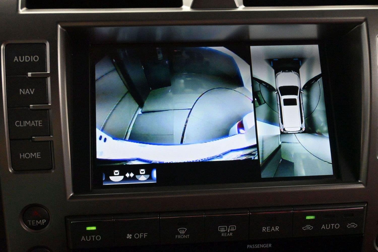 Used 2021 Starfire Pearl Lexus GX 460 Luxury image 27