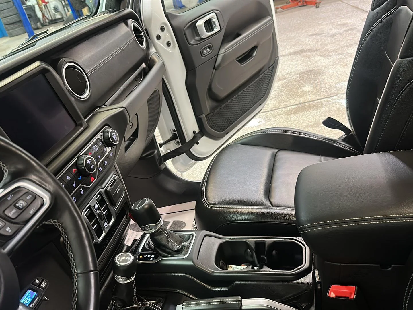 Used 2021 Bright White Clearcoat Jeep Overland image 26