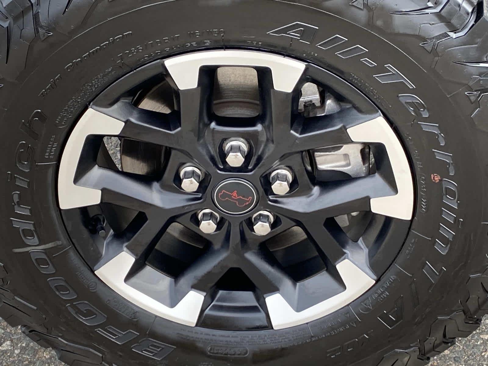 Certified Used 2025 Black Clearcoat Jeep Rubicon image 28