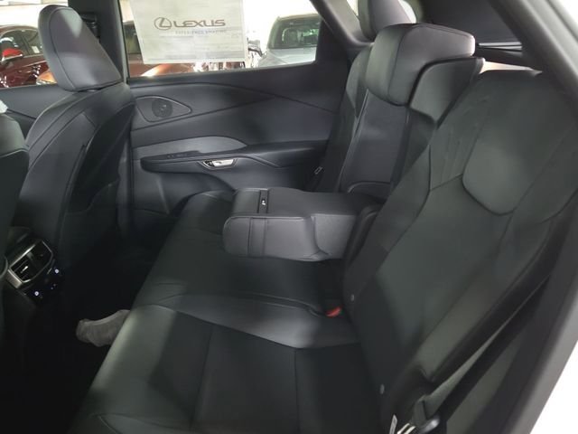 New 2026 Eminent White Pearl Lexus PREMIUM image 30