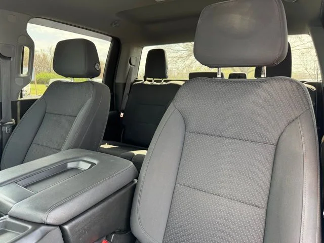 Used 2022 Blue Chevrolet Custom image 18