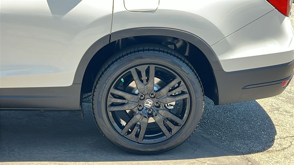 Used 2022 White Honda Special Edition image 7