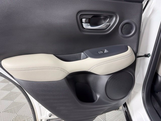 2025 Honda HR-V EX-L - Photo 23