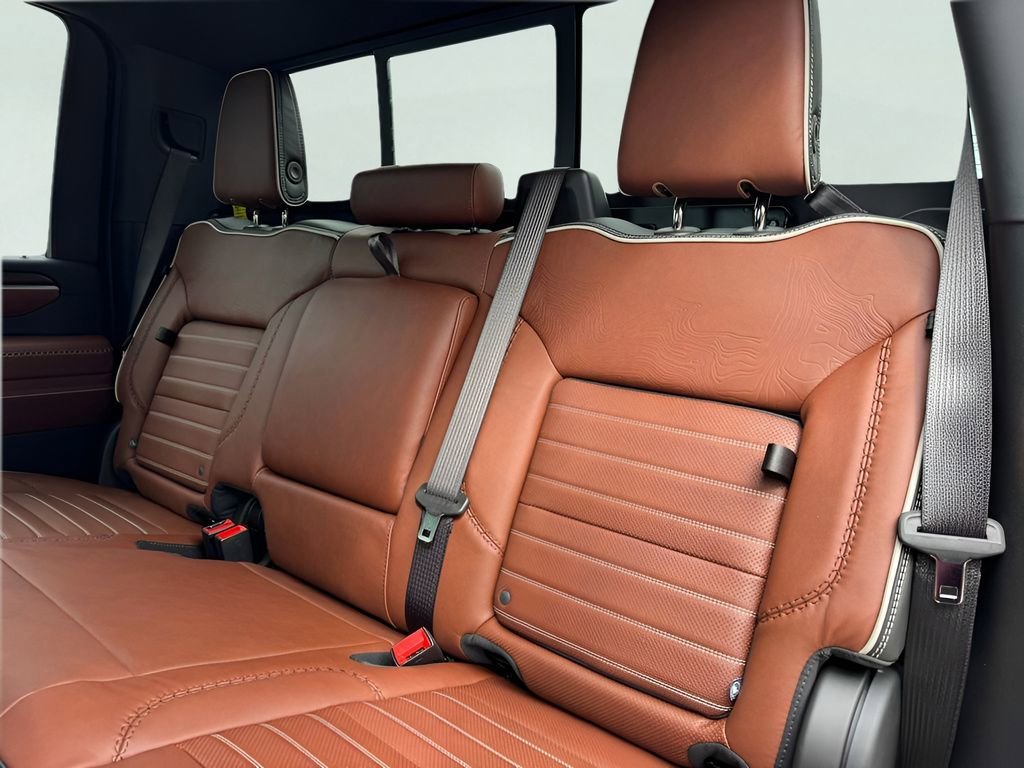 2026 GMC Sierra 2500HD Denali Ultimate - Photo 13