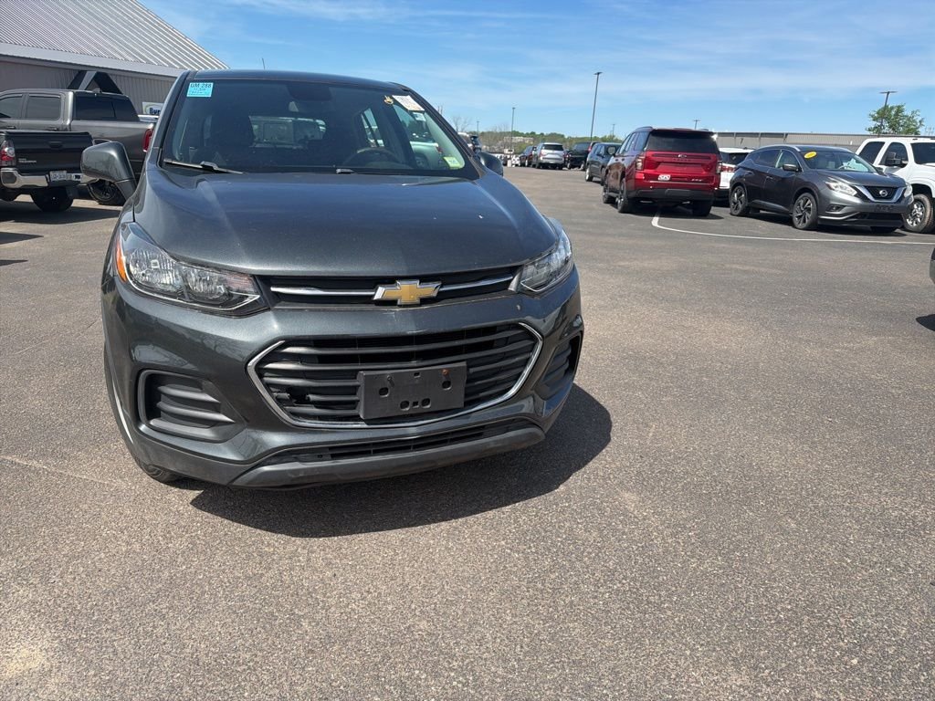 Used 2020 Chevrolet Trax LS with VIN 3GNCJNSB0LL229105 for sale in Oswego, NY