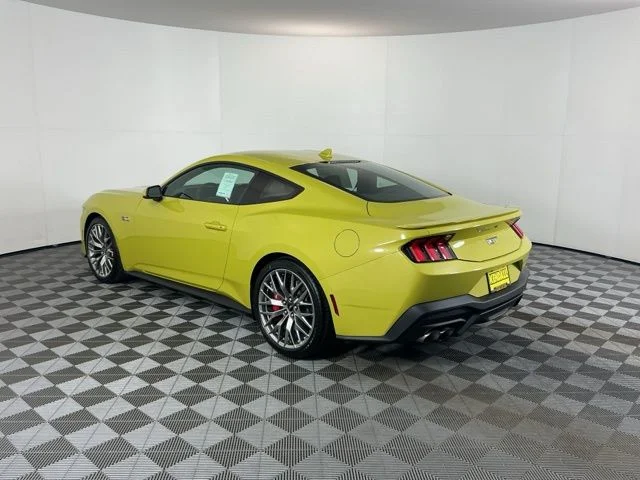 New 2025 Intesnse Lime Yellow Met Ford GT Premium image 7