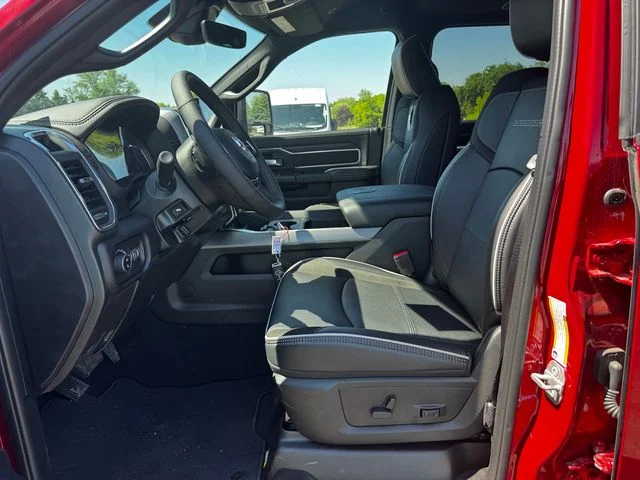 New 2026 Molten Red Pearl-Coat Exterior Paint RAM LARAMIE image 22