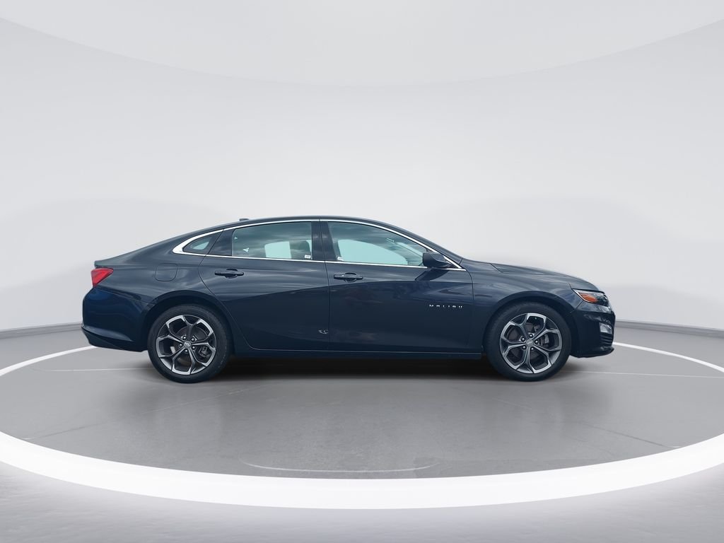 Used 2023 Gray Chevrolet LT image 9