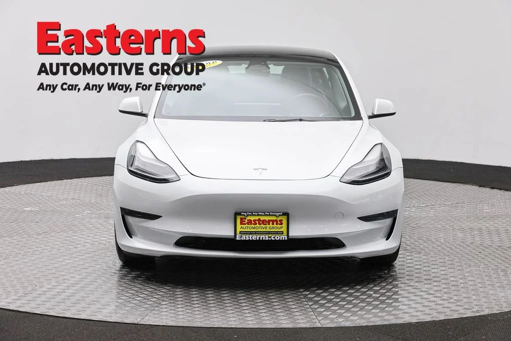 Used 2023 White Tesla Base image 2
