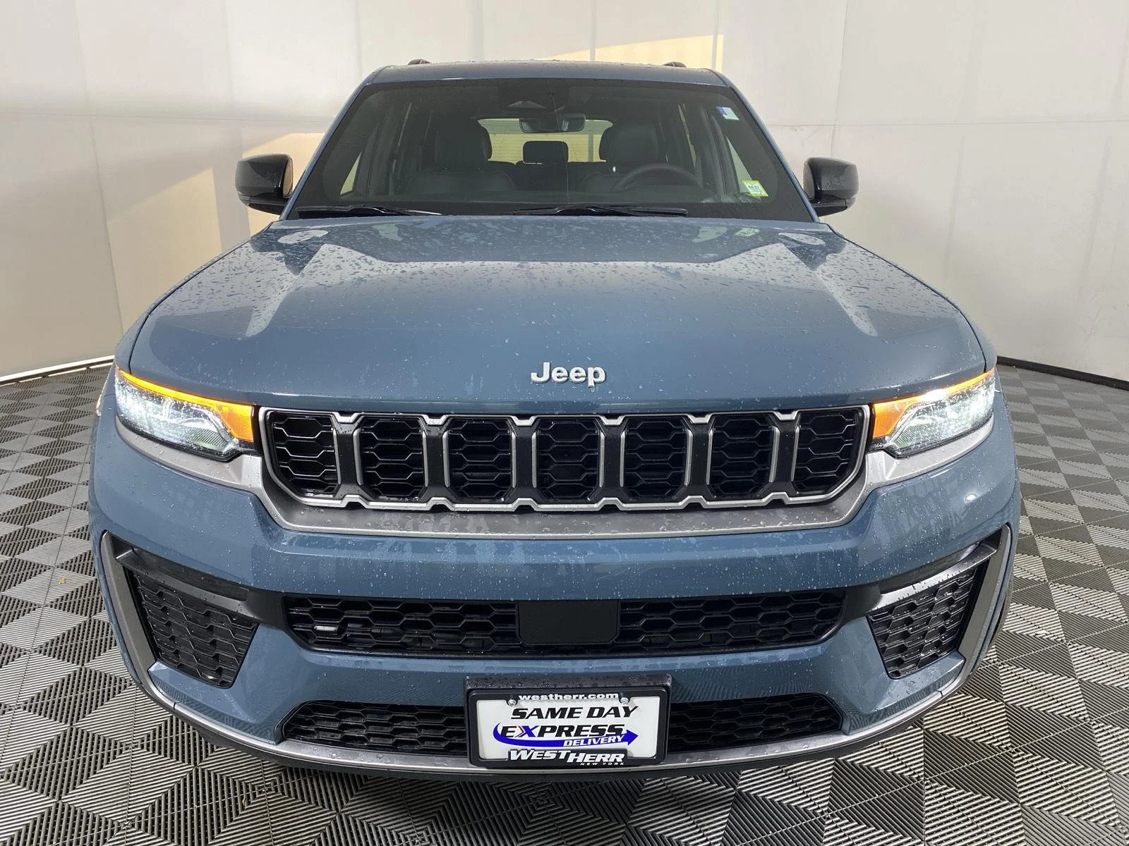 Used 2026 Steel Blue Jeep Limited image 14