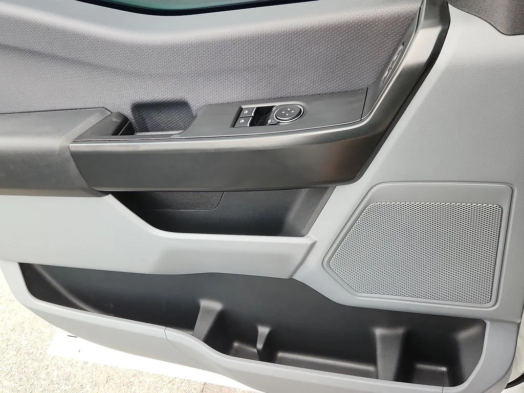 Used 2024 White Ford XL image 8