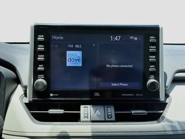 Used 2022 Blizzard Pearl Toyota Hybrid Limited image 30