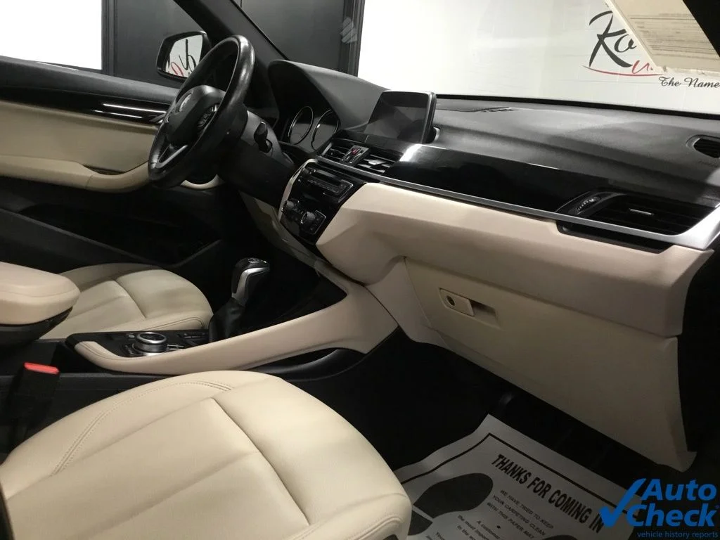 Used 2019 Gray BMW xDrive28i image 38