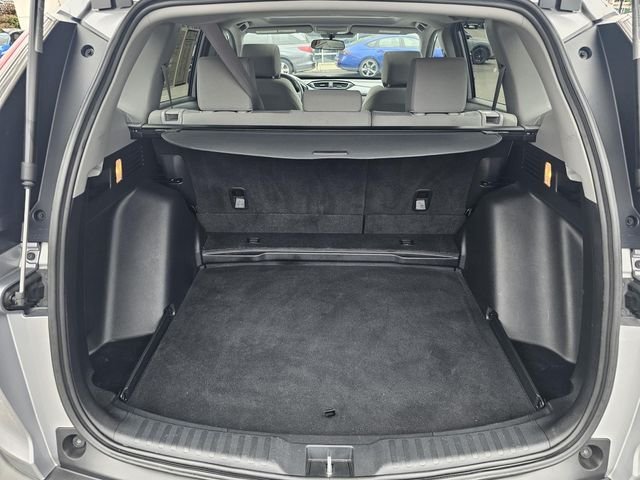 Used 2021 Silver Honda EX image 15