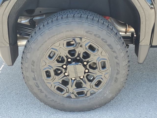 New 2026 Onyx Black GMC AT4 image 7