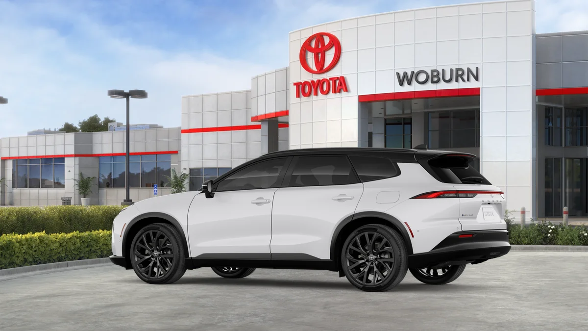 New 2026 Oxygen White with Black roof Toyota Limited image 6