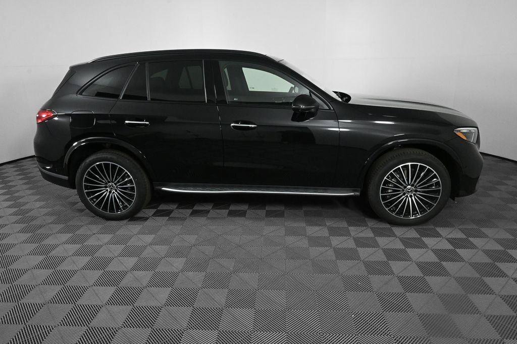 New 2026 Obsidian Black Metallic Mercedes-Benz GLC 300 image 64
