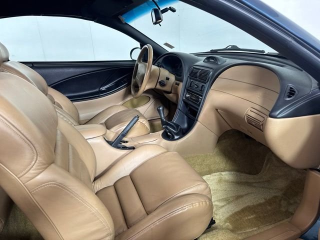 Used 1994 Green Ford GT image 4