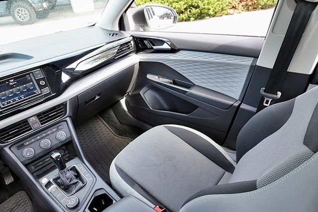 Used 2022 White Volkswagen 1.5T S image 20