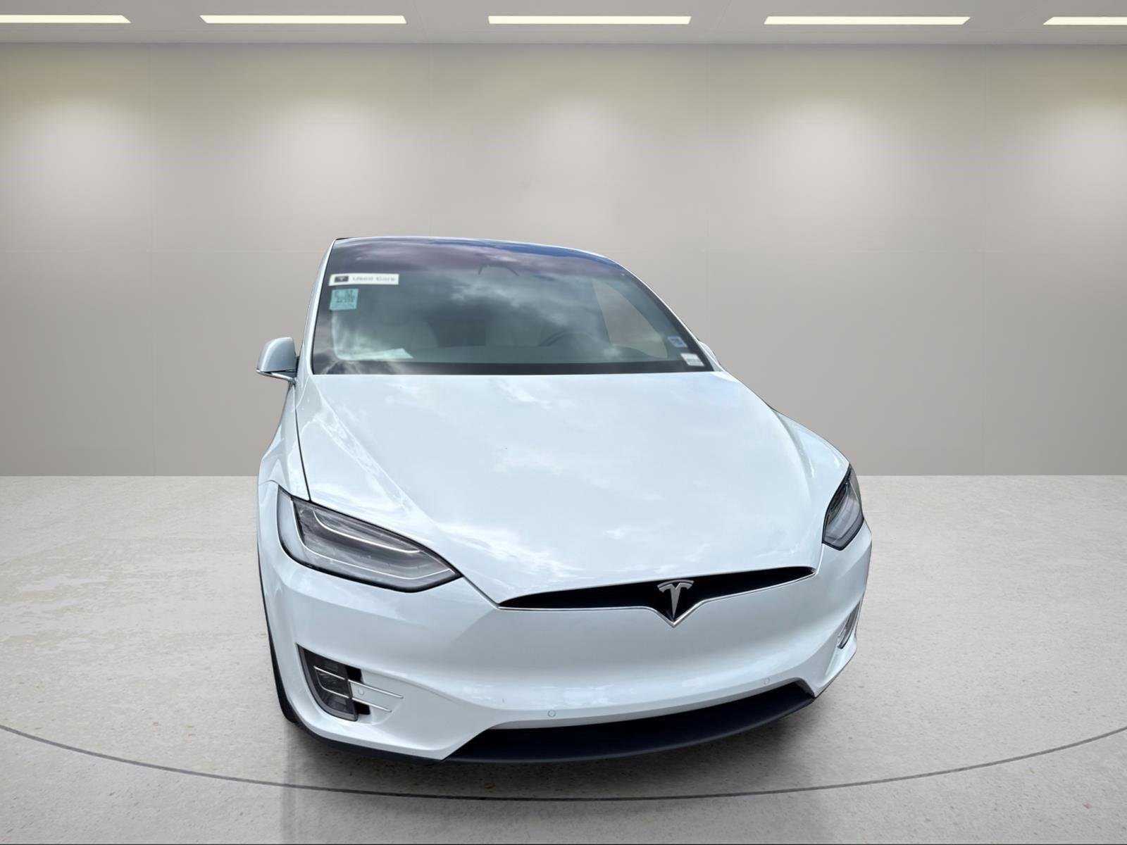 Used 2020  Tesla Long Range image 24