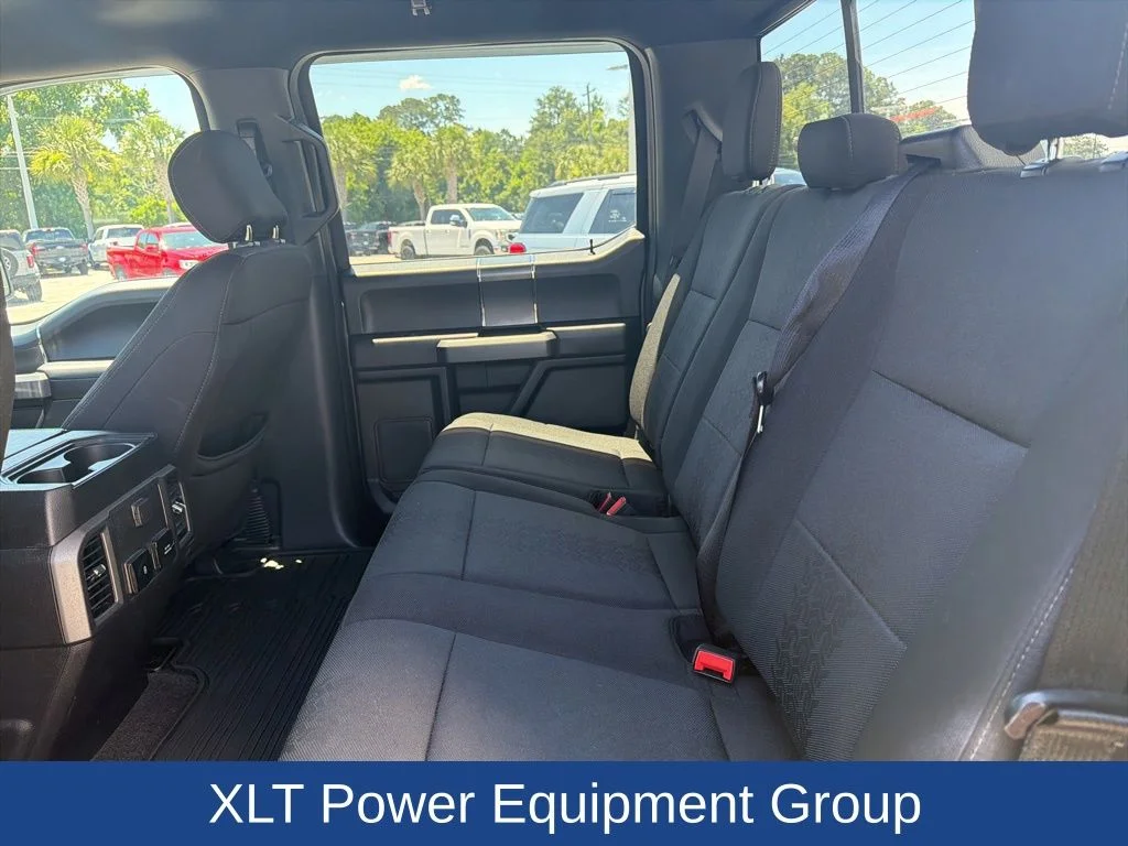 Used 2020 Magnetic Metallic Ford XLT image 16