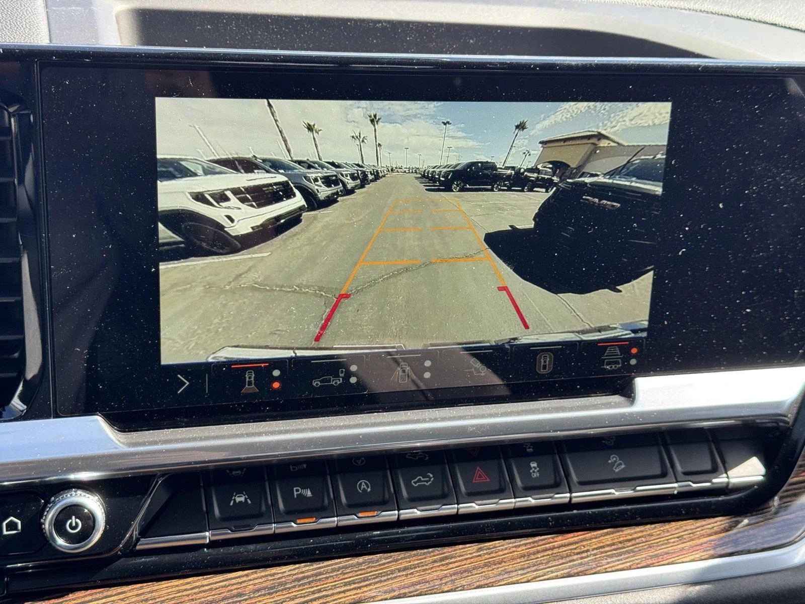 New 2025 Summit White GMC Elevation image 15