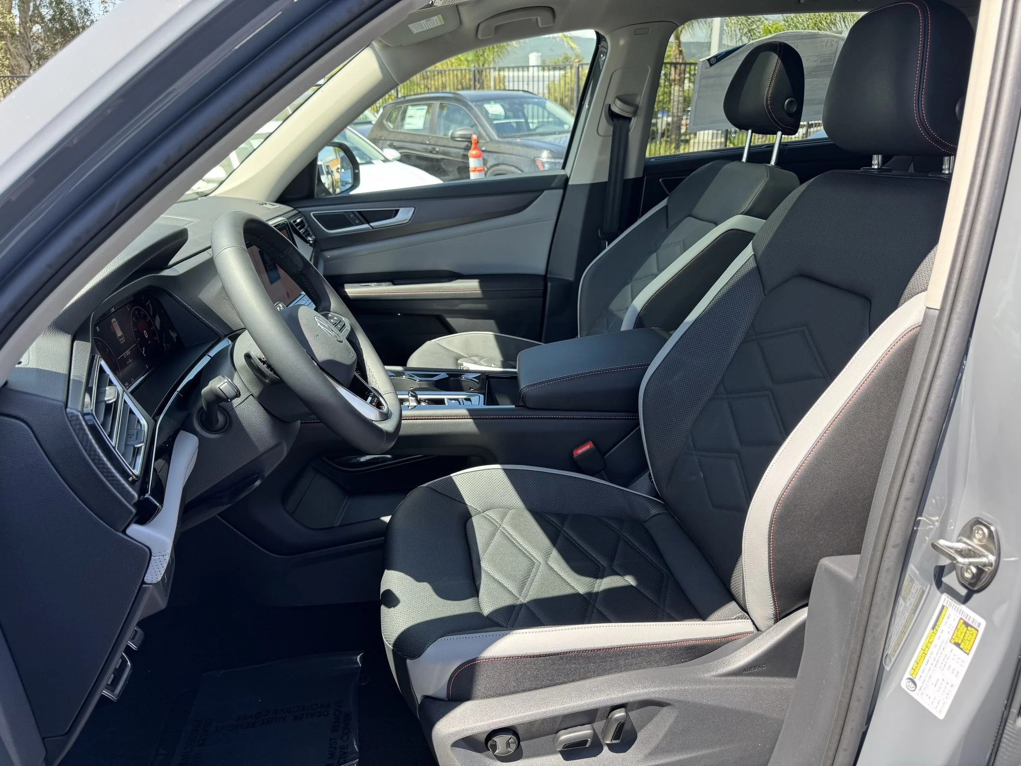 New 2026 Pure Gray Volkswagen 2.0T Peak Edition image 13