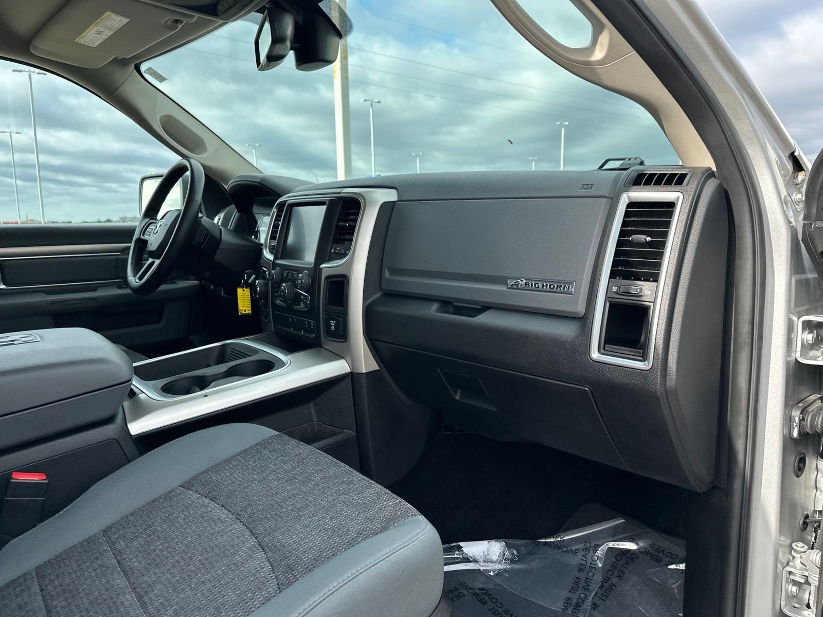 Used 2017 Silver Ram Big Horn image 37