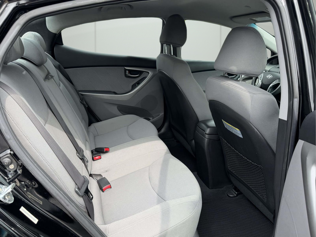 Used 2013 Black Hyundai GLS image 10