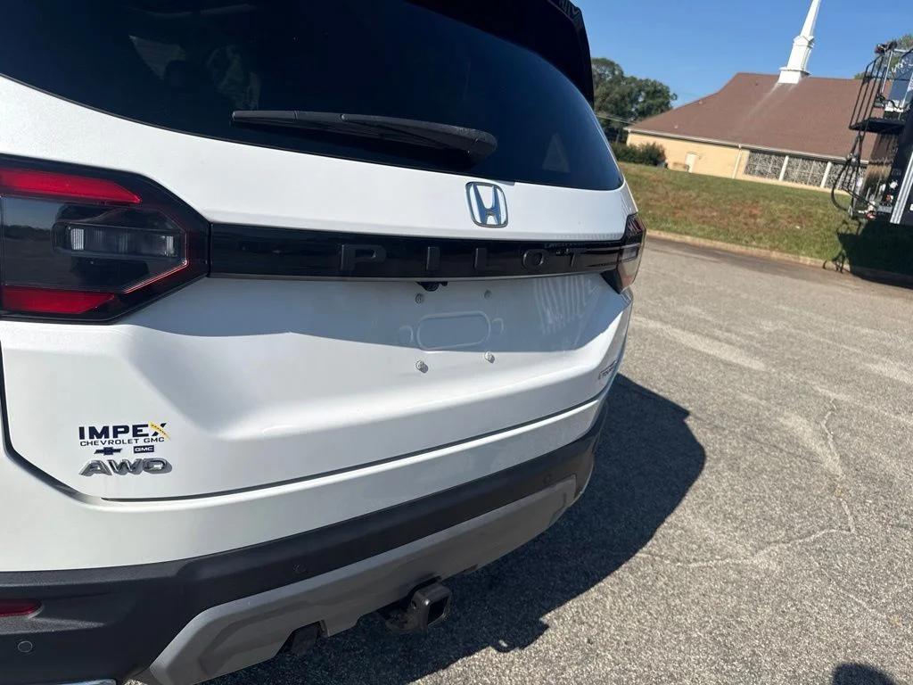 Used 2023  Honda Touring image 33