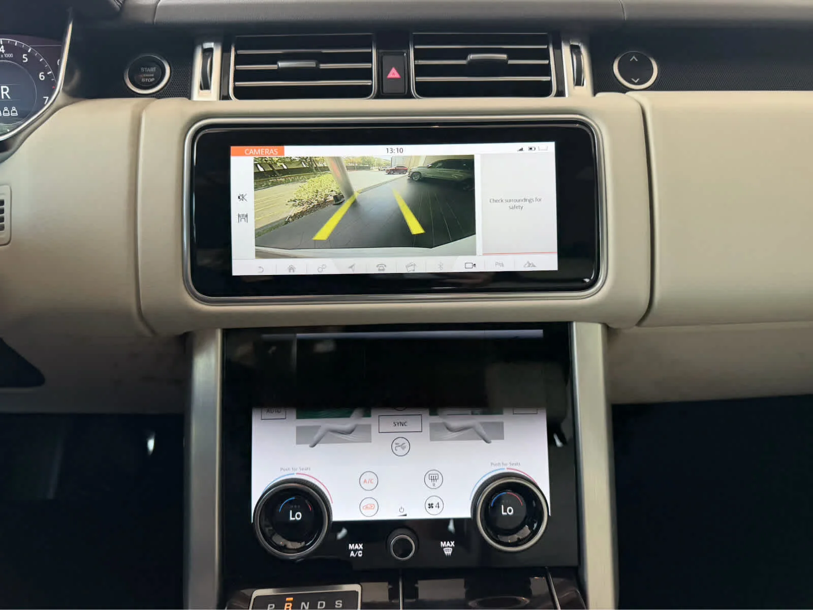 Used 2021  Land Rover Westminster image 19