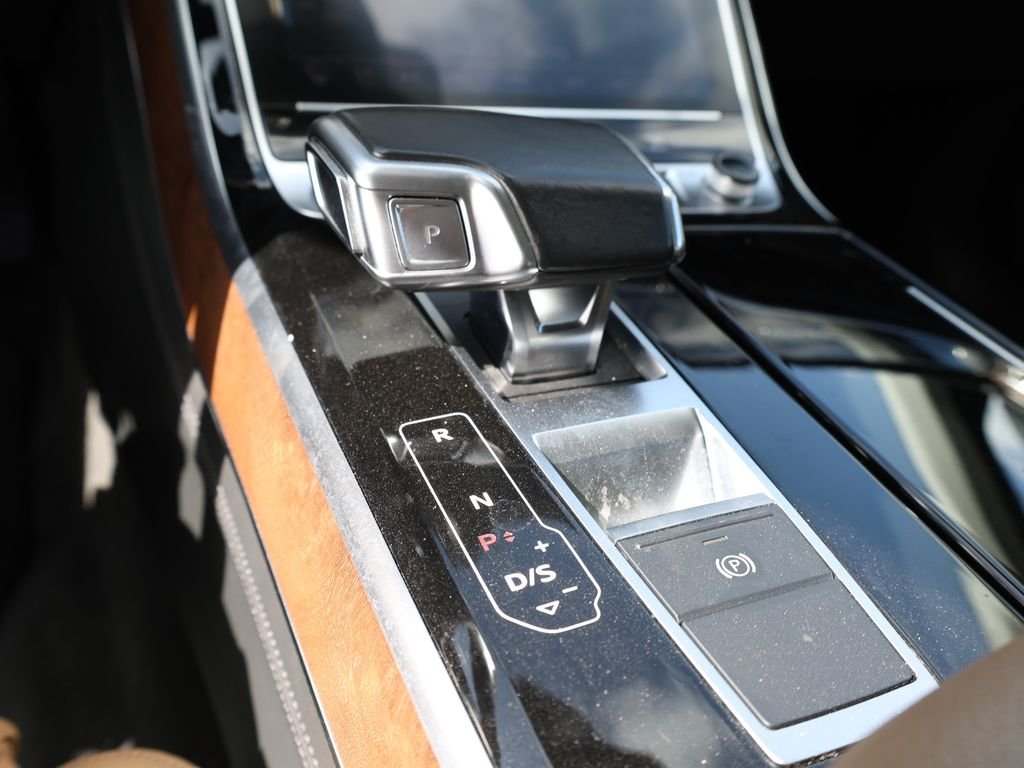 2021 Audi A8 Base - Photo 28