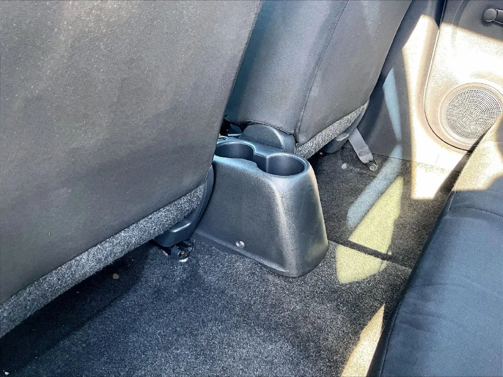 Used 2019 Silver Nissan 1.6 S image 30
