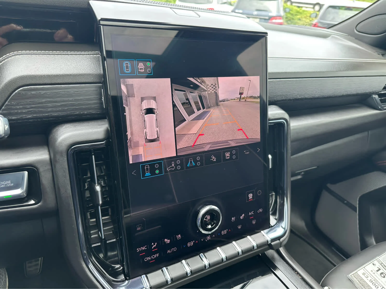 Used 2026 Onyx Black GMC AT4 Ultimate image 24