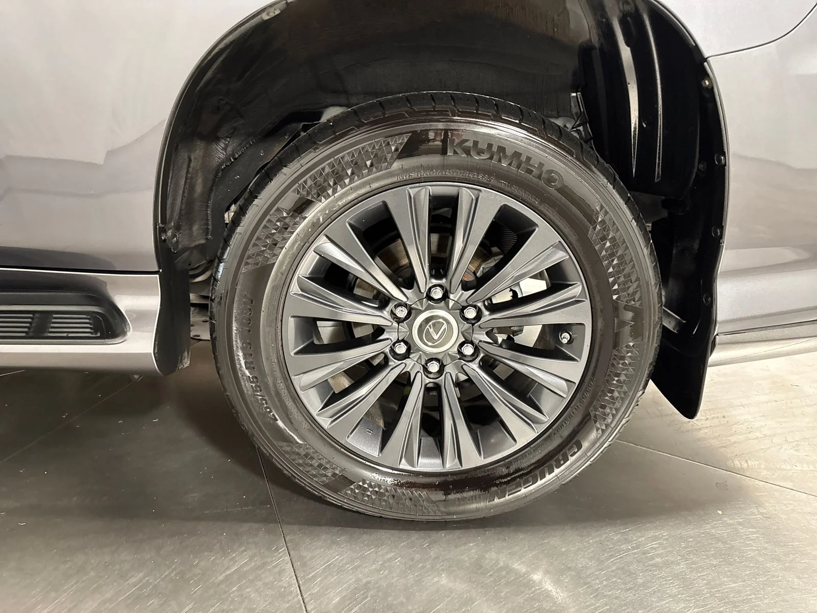 Used 2021 Gray Lexus 460 image 12
