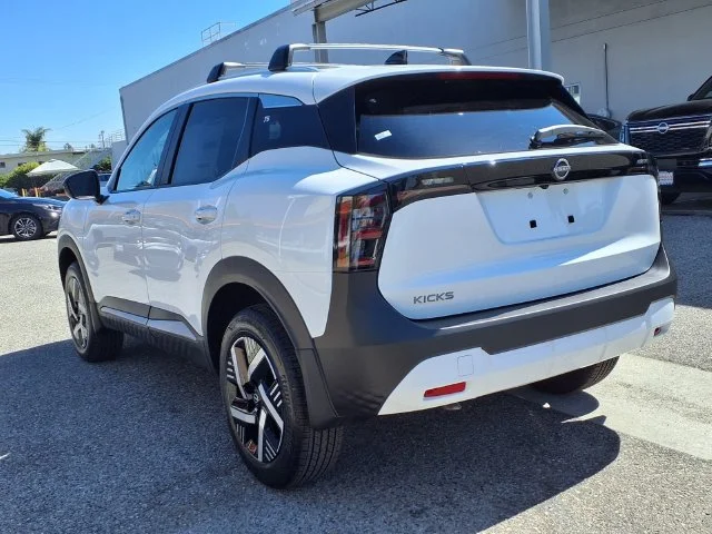 New 2027 Fresh Powder Nissan SV image 10