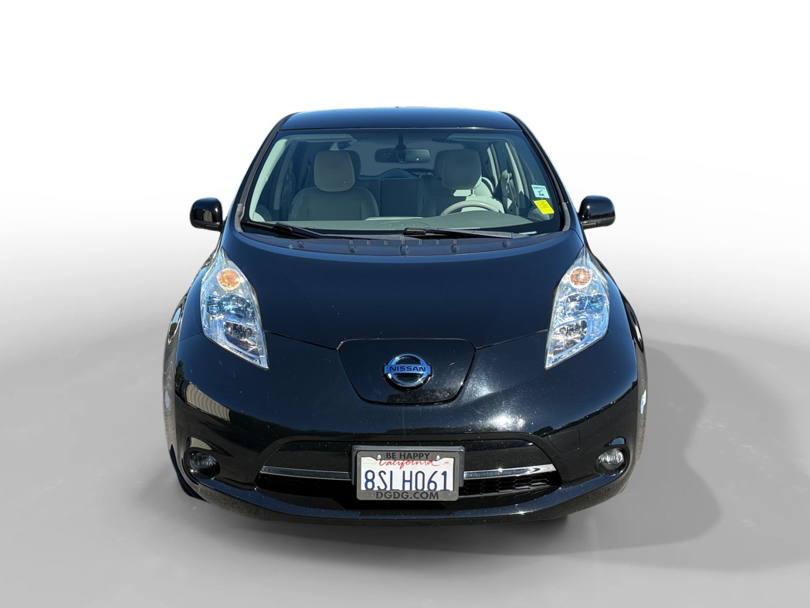 Used 2013 Super Black Nissan SV image 8