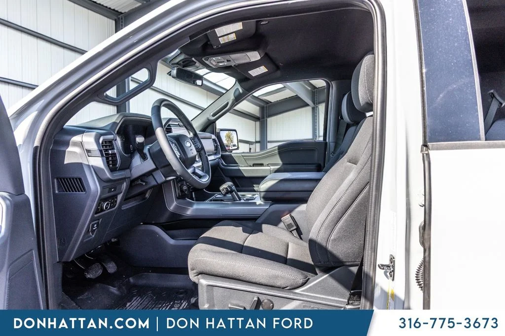 New 2026 Avalanche Ford XLT image 4