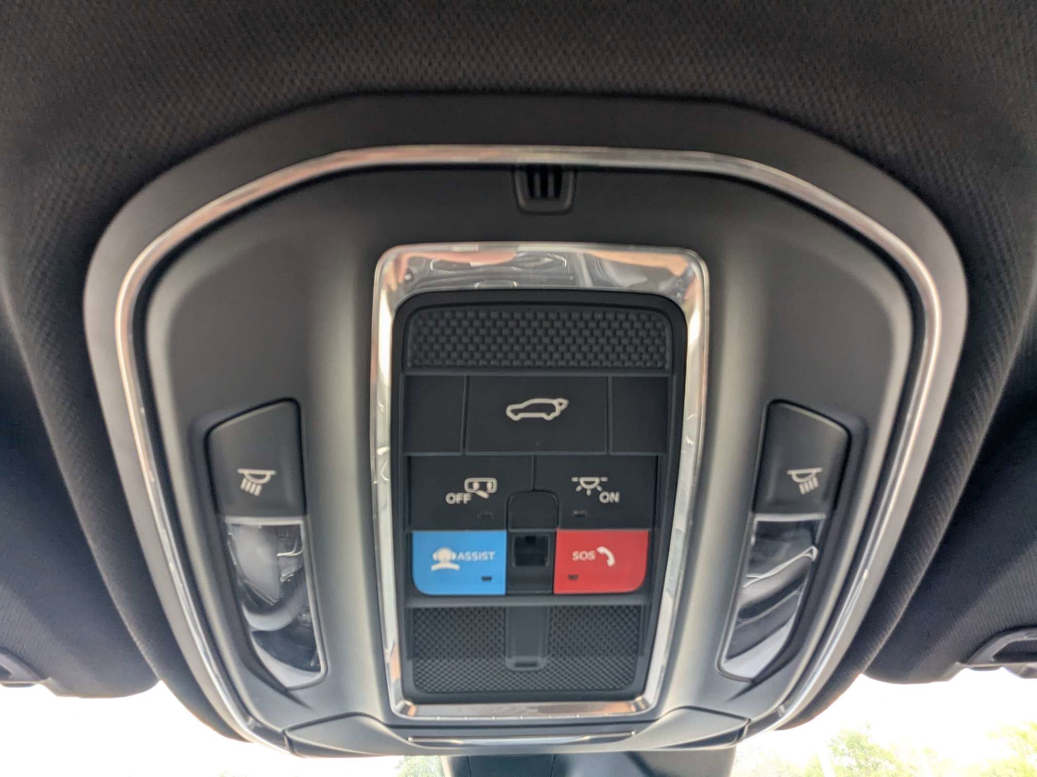Used 2025 Bright White Clearcoat Jeep Altitude image 29