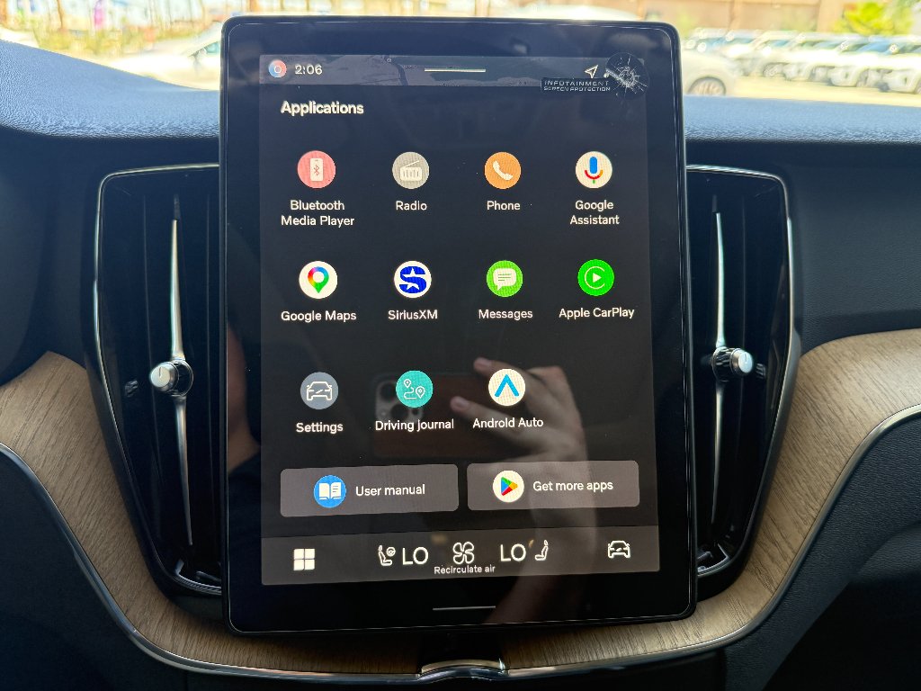 New 2026 Aurora Silver Volvo Plus image 19