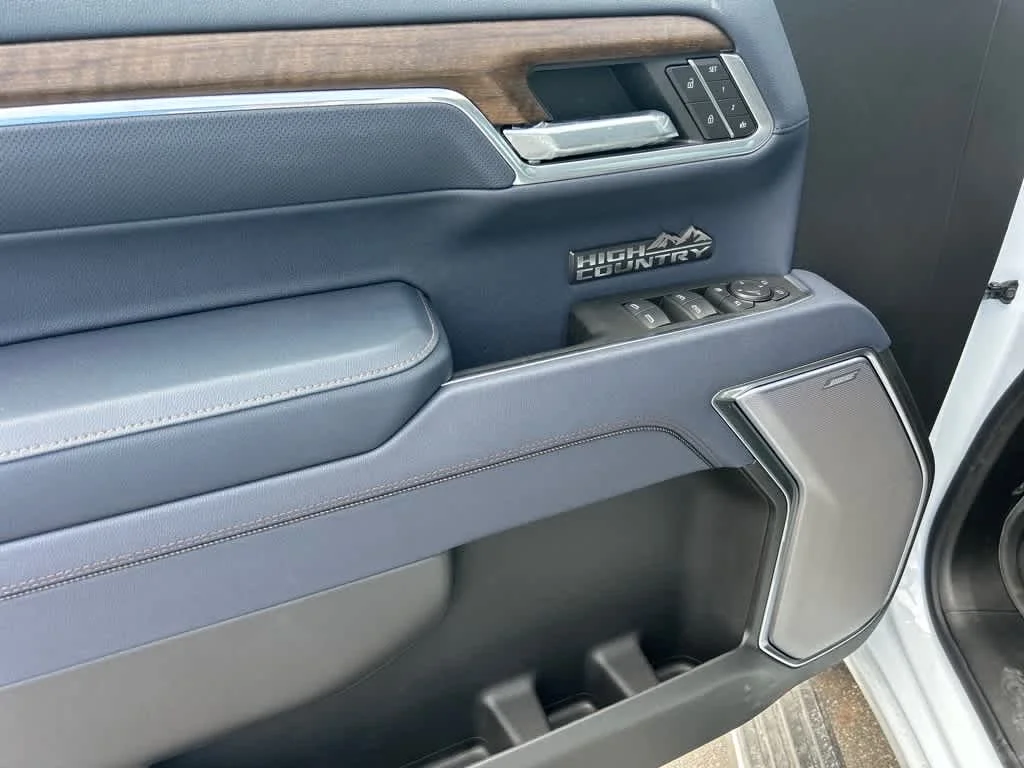 2026 Chevrolet Silverado 1500 High Country - Photo 7