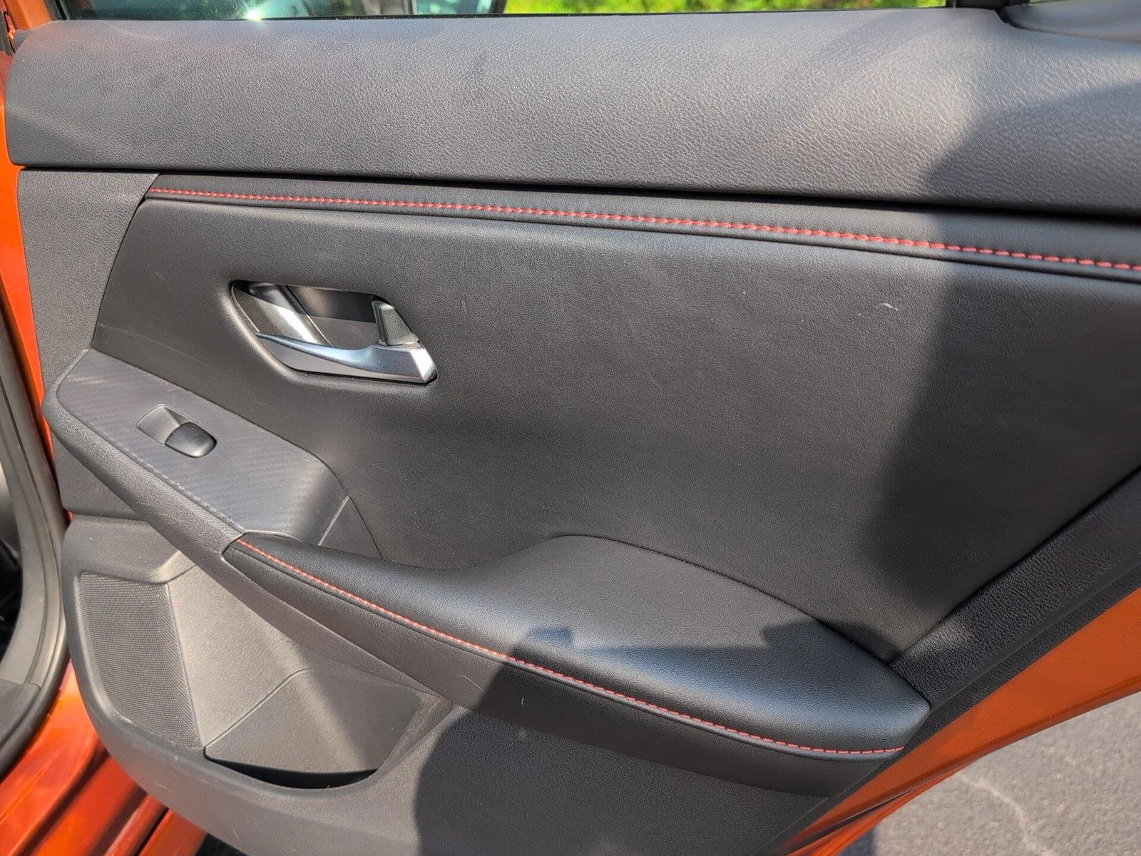 Used 2025 Monarch Orange Metallic/Super Black Nissan SR image 36