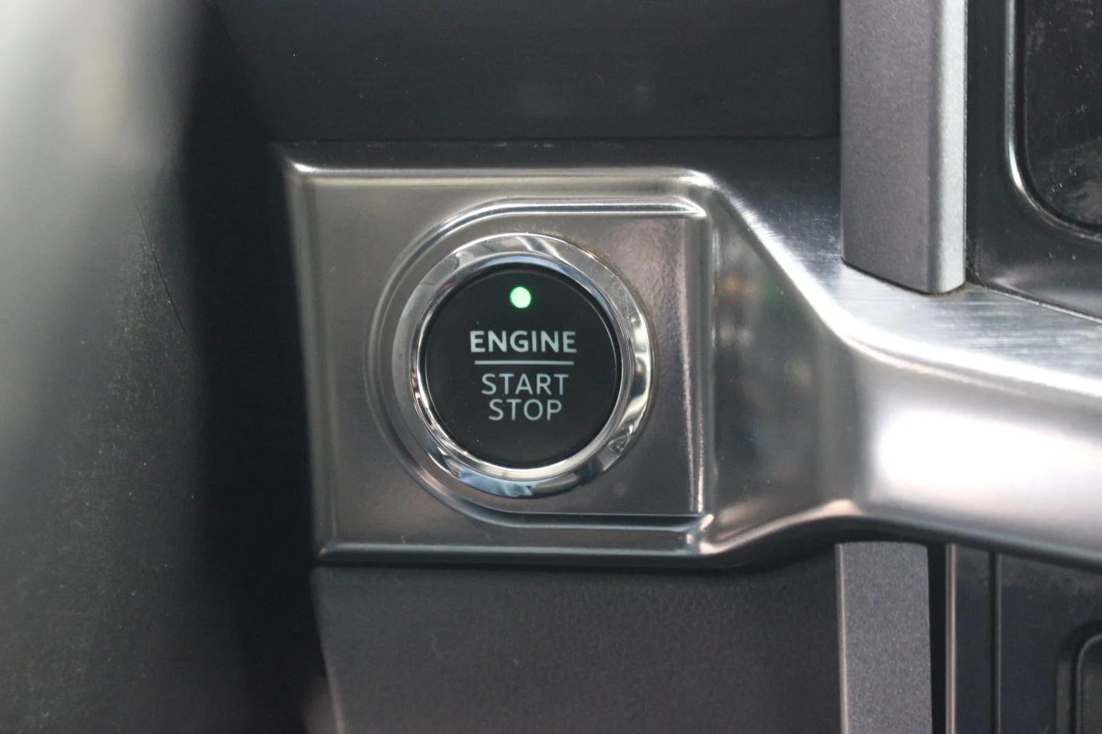 Used 2023 White Ford XL image 30