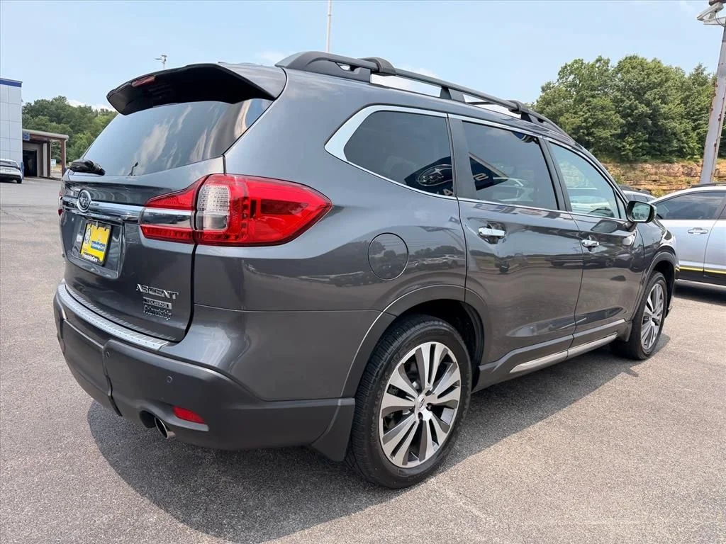 Used 2021 Gray Subaru Touring image 14