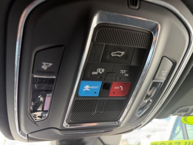 Used 2022 White Jeep Trailhawk 4xe image 25
