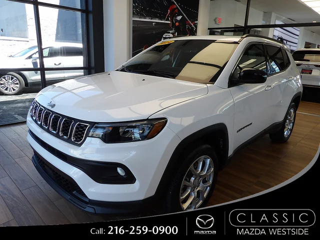 2024 Jeep Compass Latitude Lux